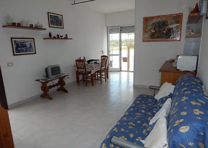 Green House Apartment