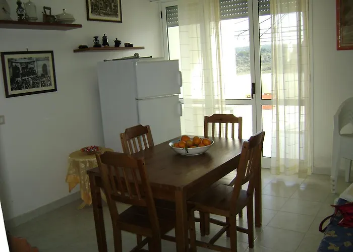 Apartment Green House